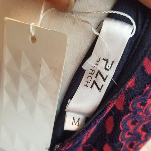 Classic fit Dress - Picture 5 of 6